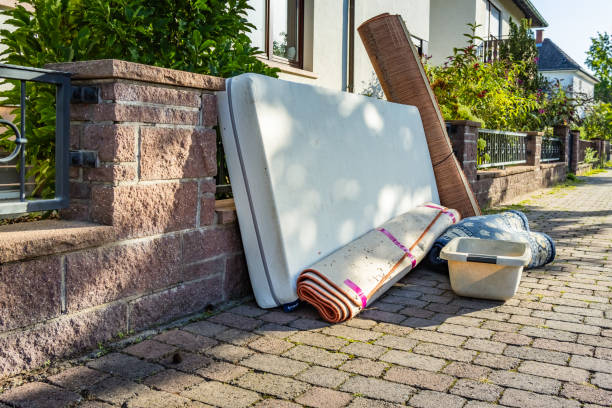 Best Construction Debris Removal  in Reedsburg, WI